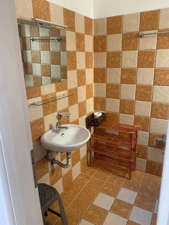 Naxos City Little Yard Studios & Apartments #6 מראה חיצוני תמונה